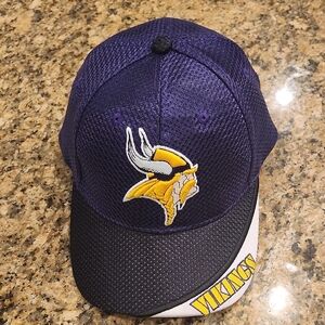 Vintage Vikings Purple‎ and Yellow Cap
